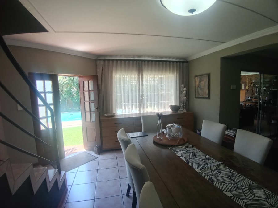 To Let 4 Bedroom Property for Rent in Geelhoutpark North West